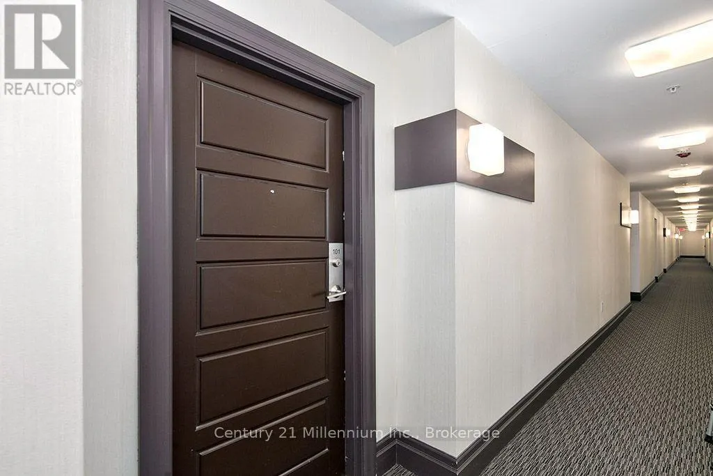 101 - 1 SHIPYARD LANE #101