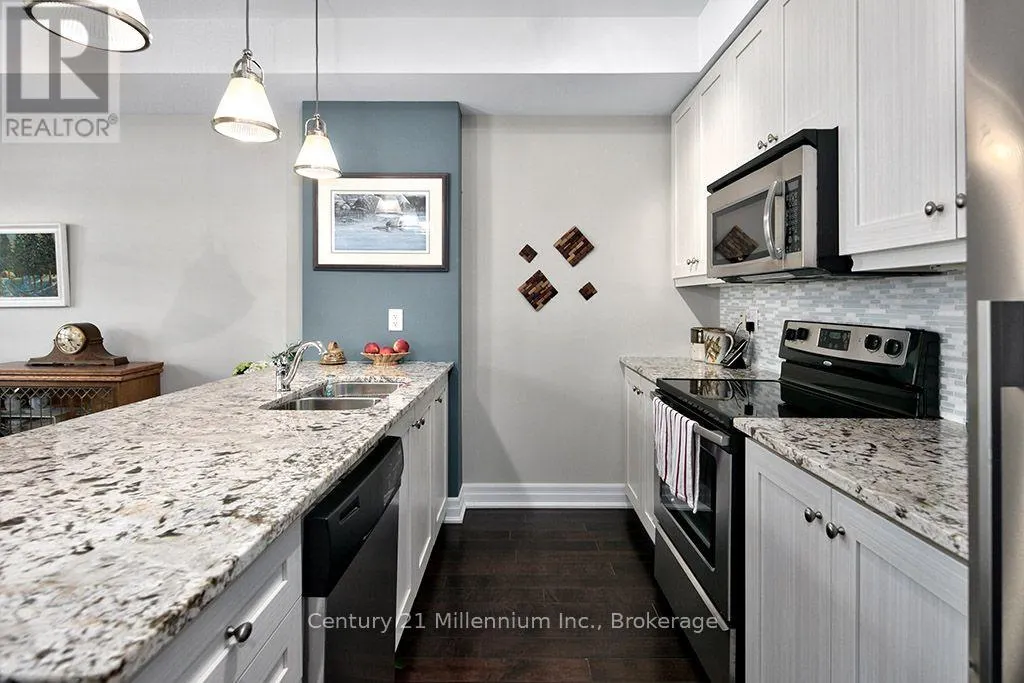 101 - 1 SHIPYARD LANE #101