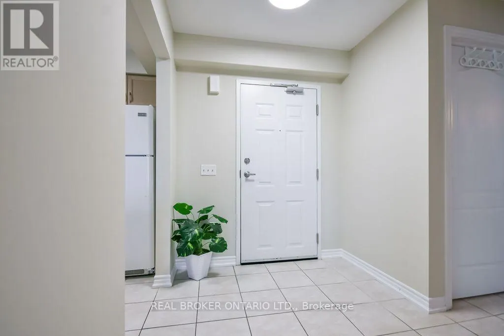 26 - 137 SYDENHAM WELLS