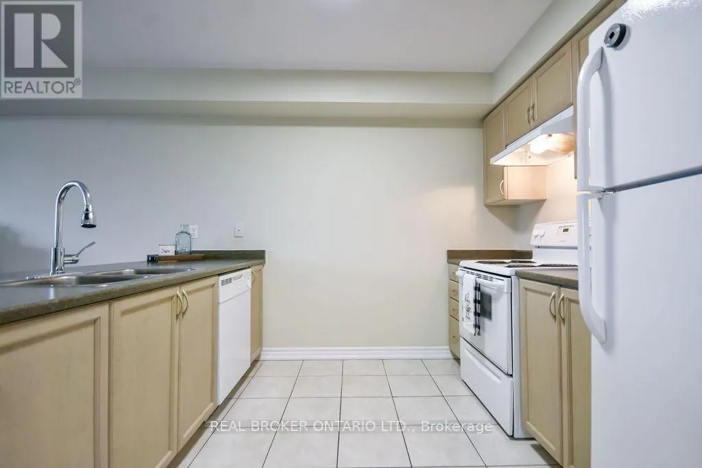 26 - 137 SYDENHAM WELLS