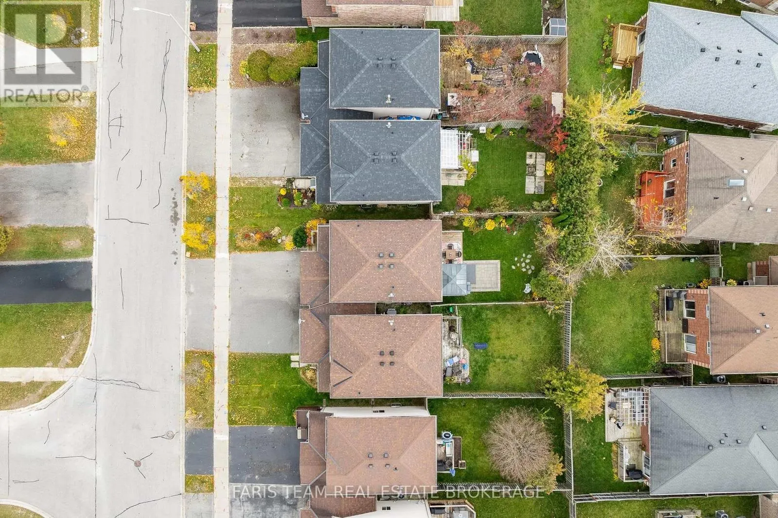 301 DUNSMORE LANE