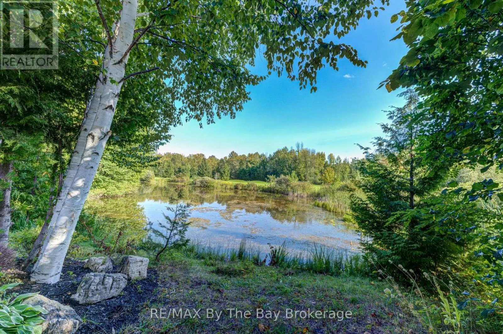 32 GREEN BRIAR DRIVE