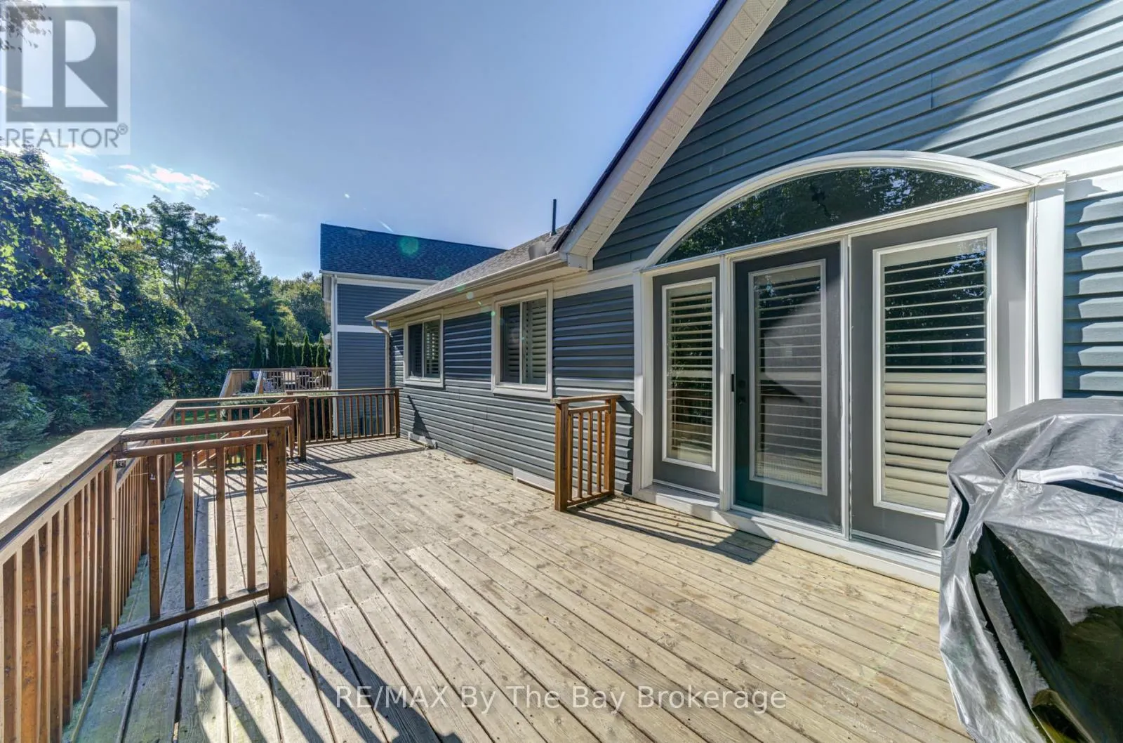 32 GREEN BRIAR DRIVE