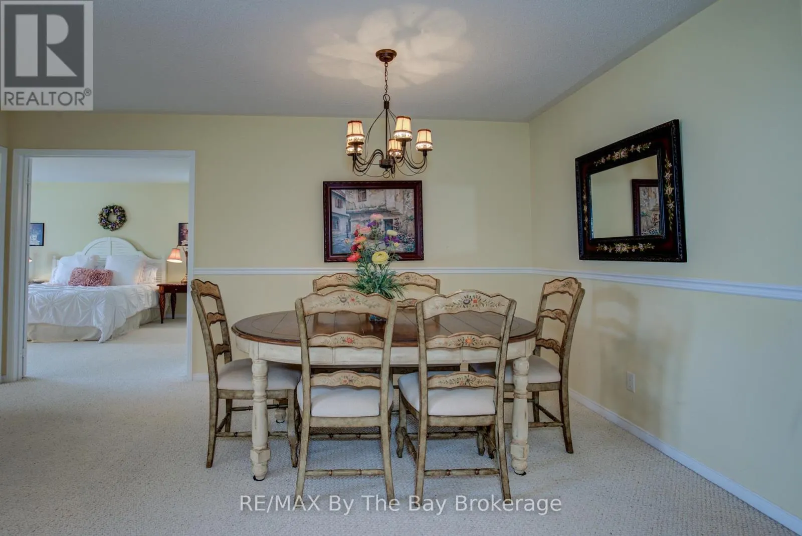 32 GREEN BRIAR DRIVE
