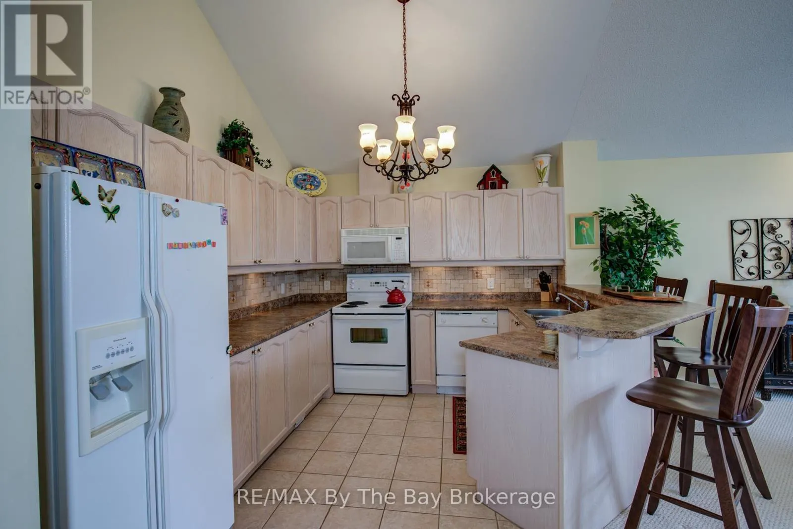32 GREEN BRIAR DRIVE