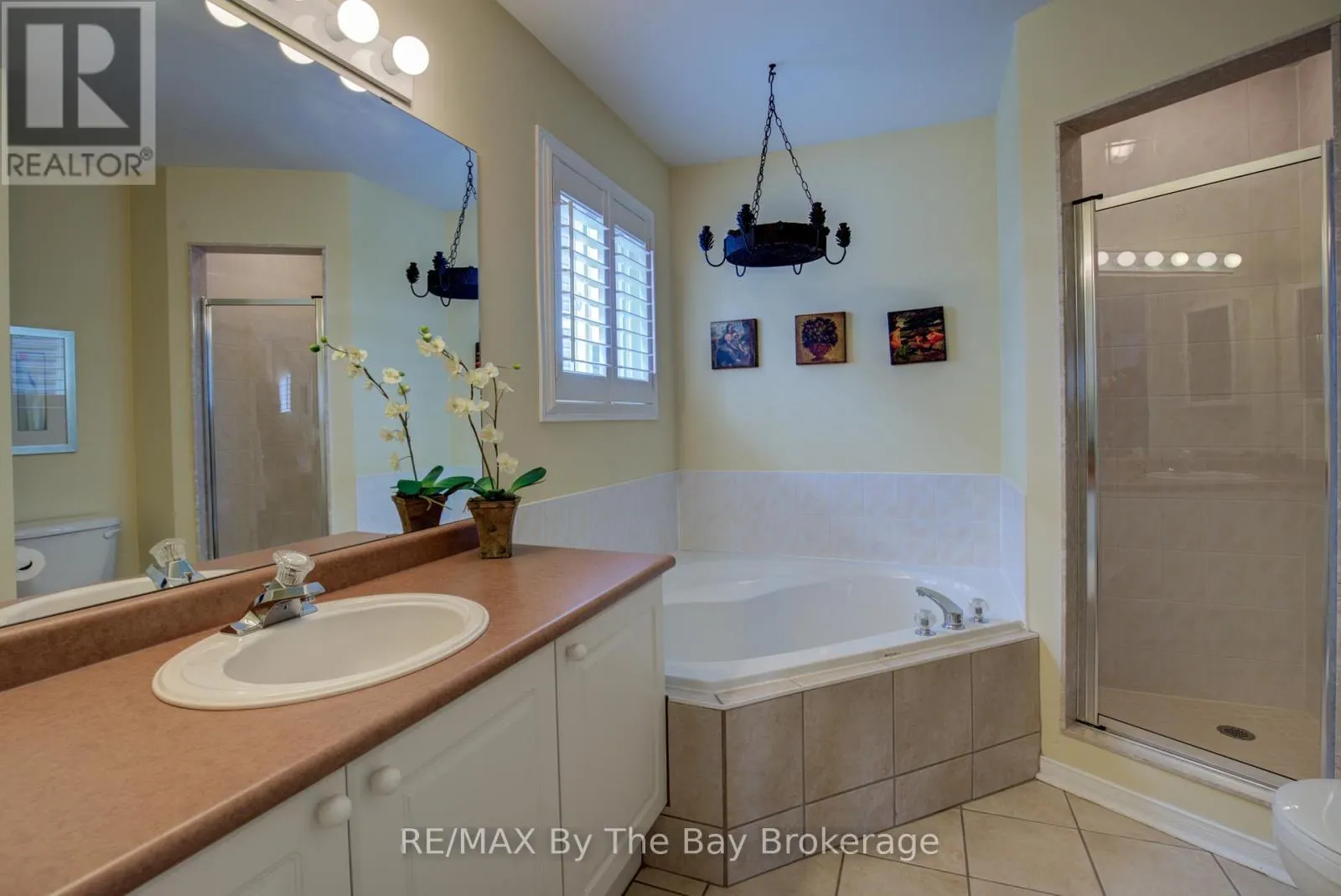 32 GREEN BRIAR DRIVE