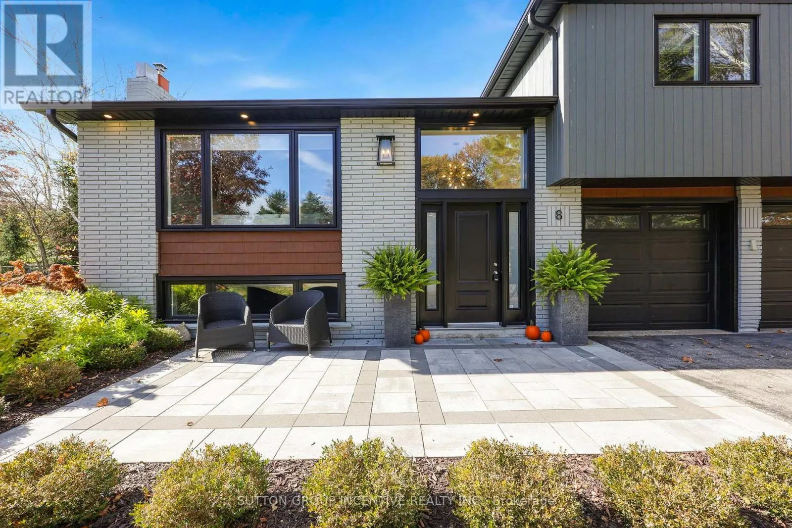 8 PATRICIA COURT