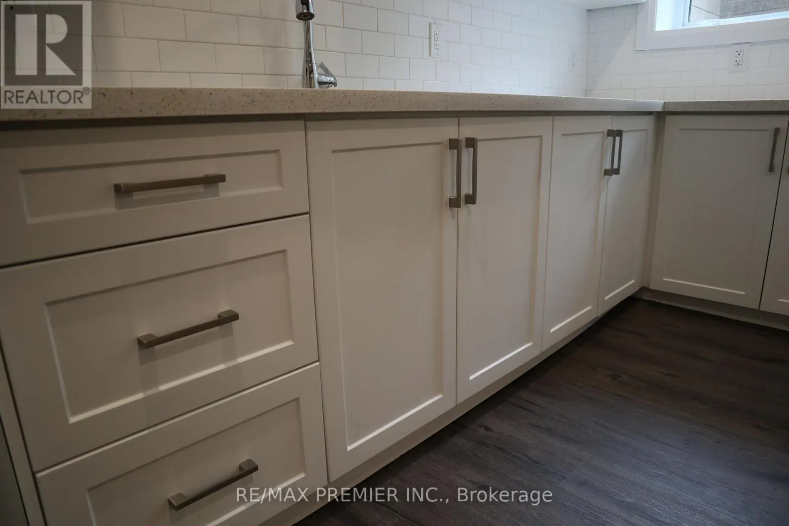 UNIT 0 (BSMT) - 79 WELLINGTON STREET E