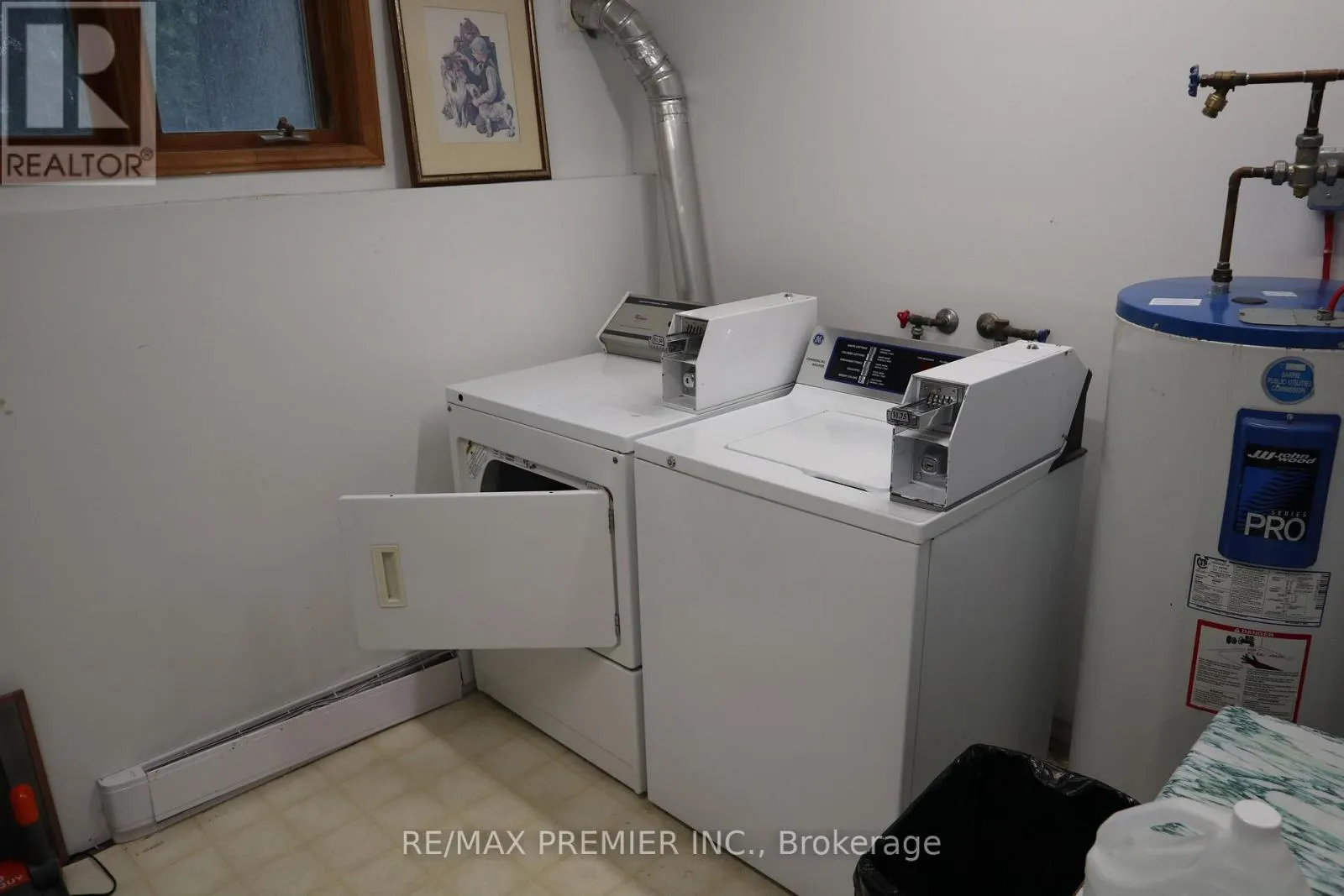 UNIT 0 (BSMT) - 79 WELLINGTON STREET E