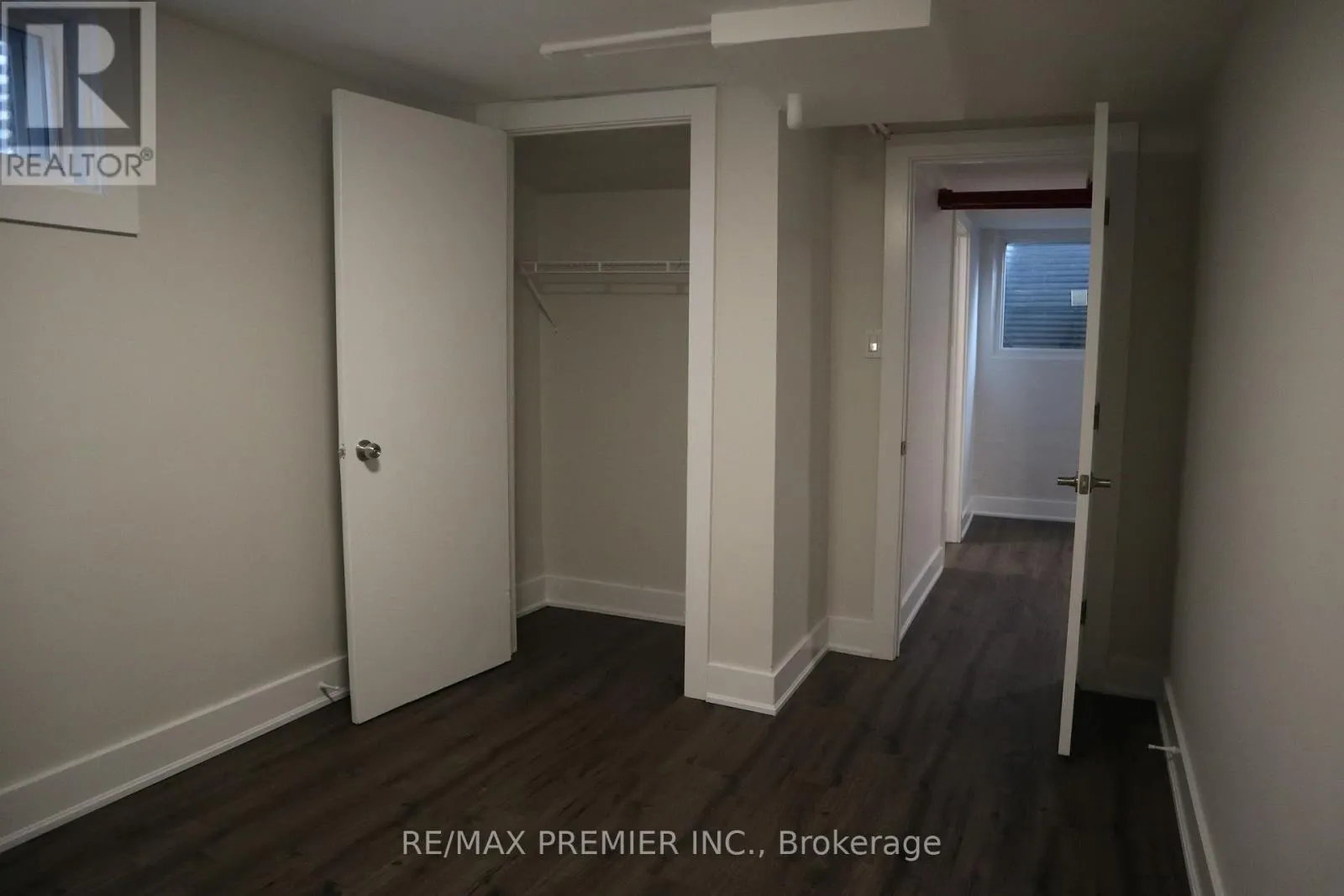 UNIT 0 (BSMT) - 79 WELLINGTON STREET E