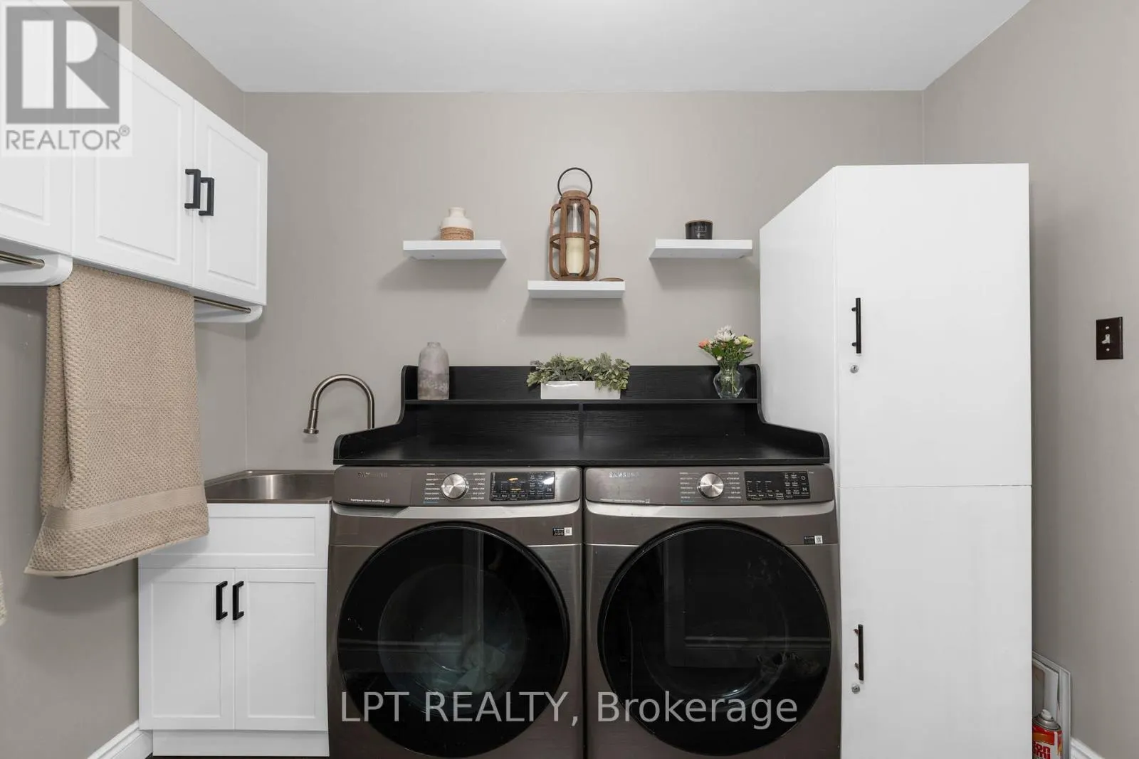 47 NORTHVIEW CRESCENT