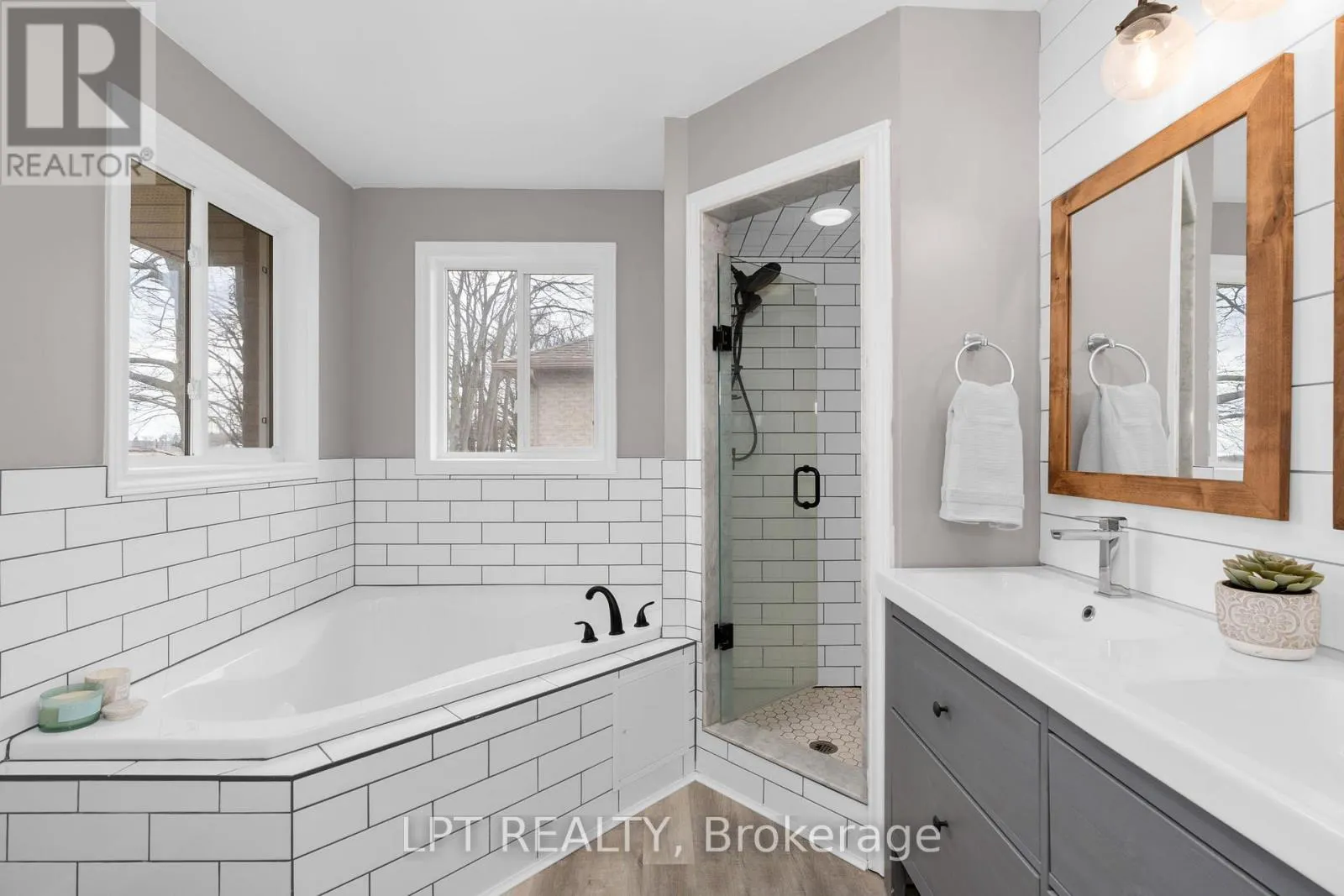 47 NORTHVIEW CRESCENT