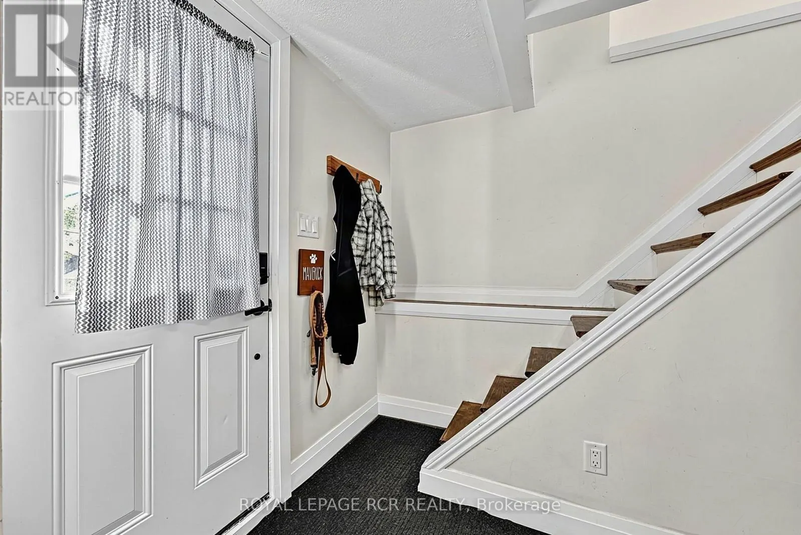 5 ARGYLE AVENUE