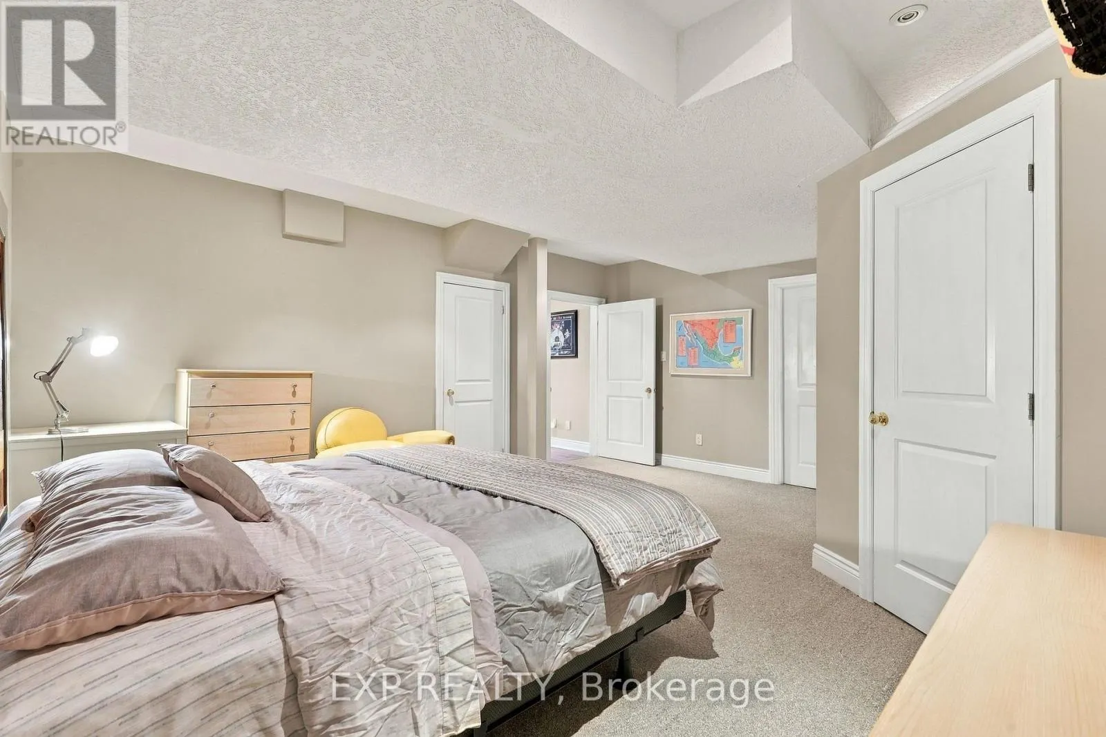 220 RIVER ROAD E