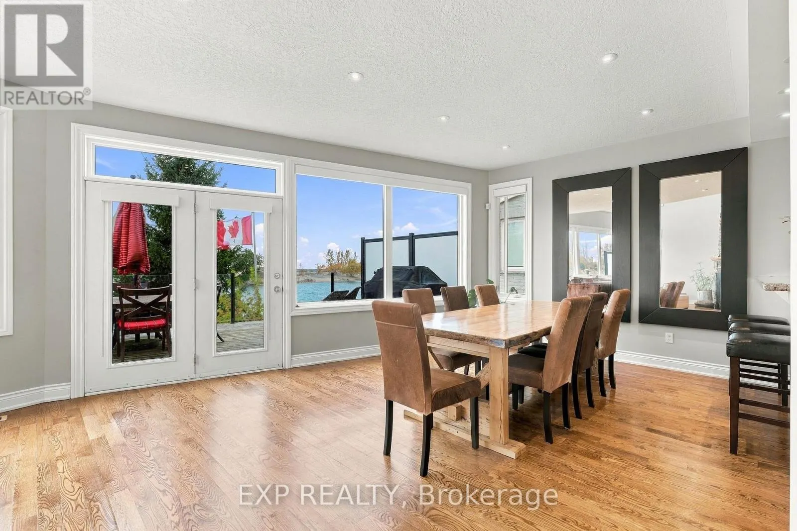 220 RIVER ROAD E