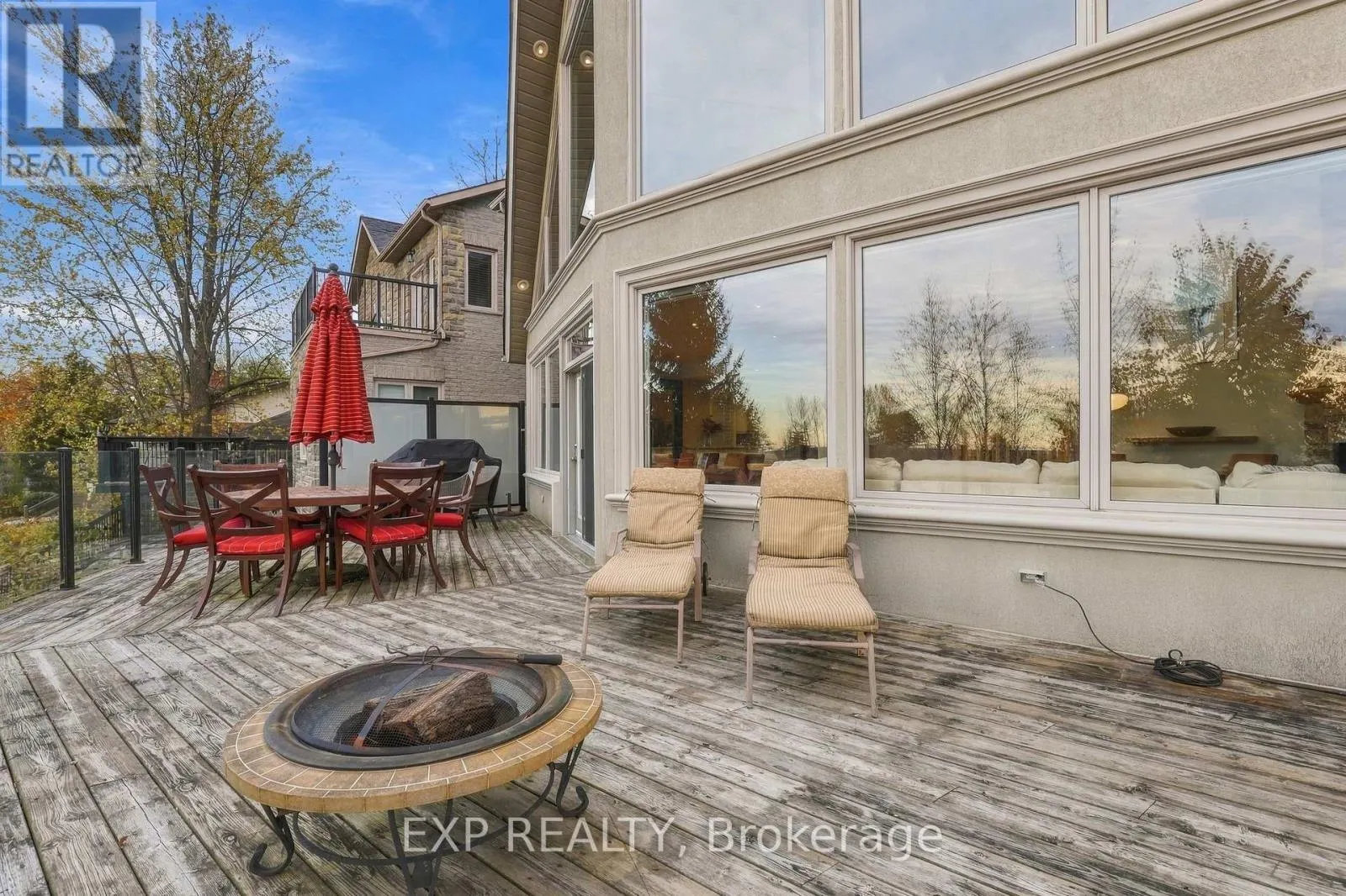 220 RIVER ROAD E