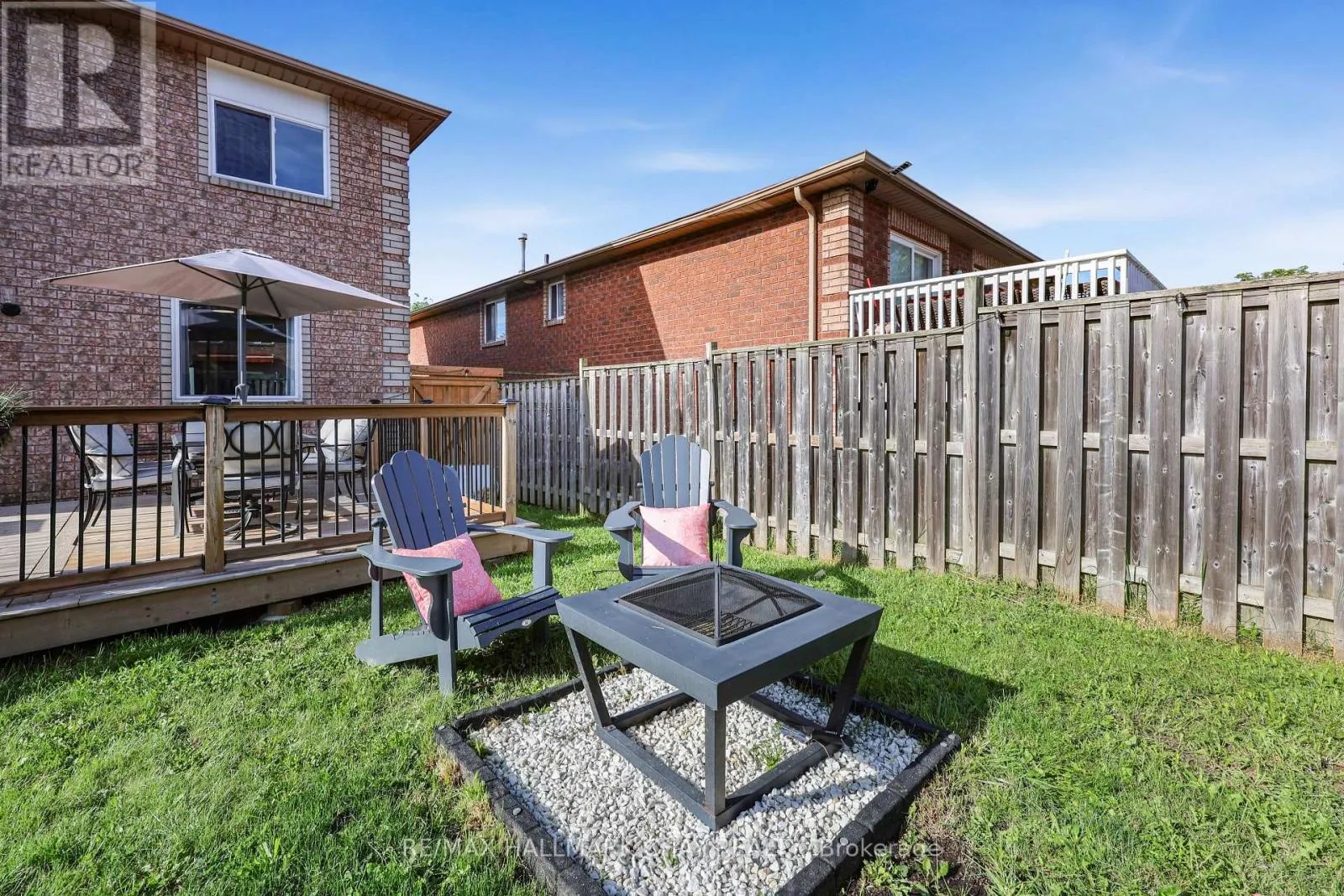 16 BUGGS GATE