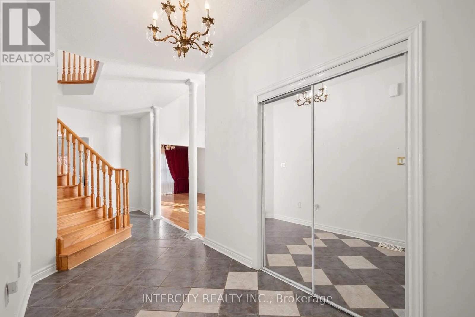 40 JEWEL HOUSE LANE