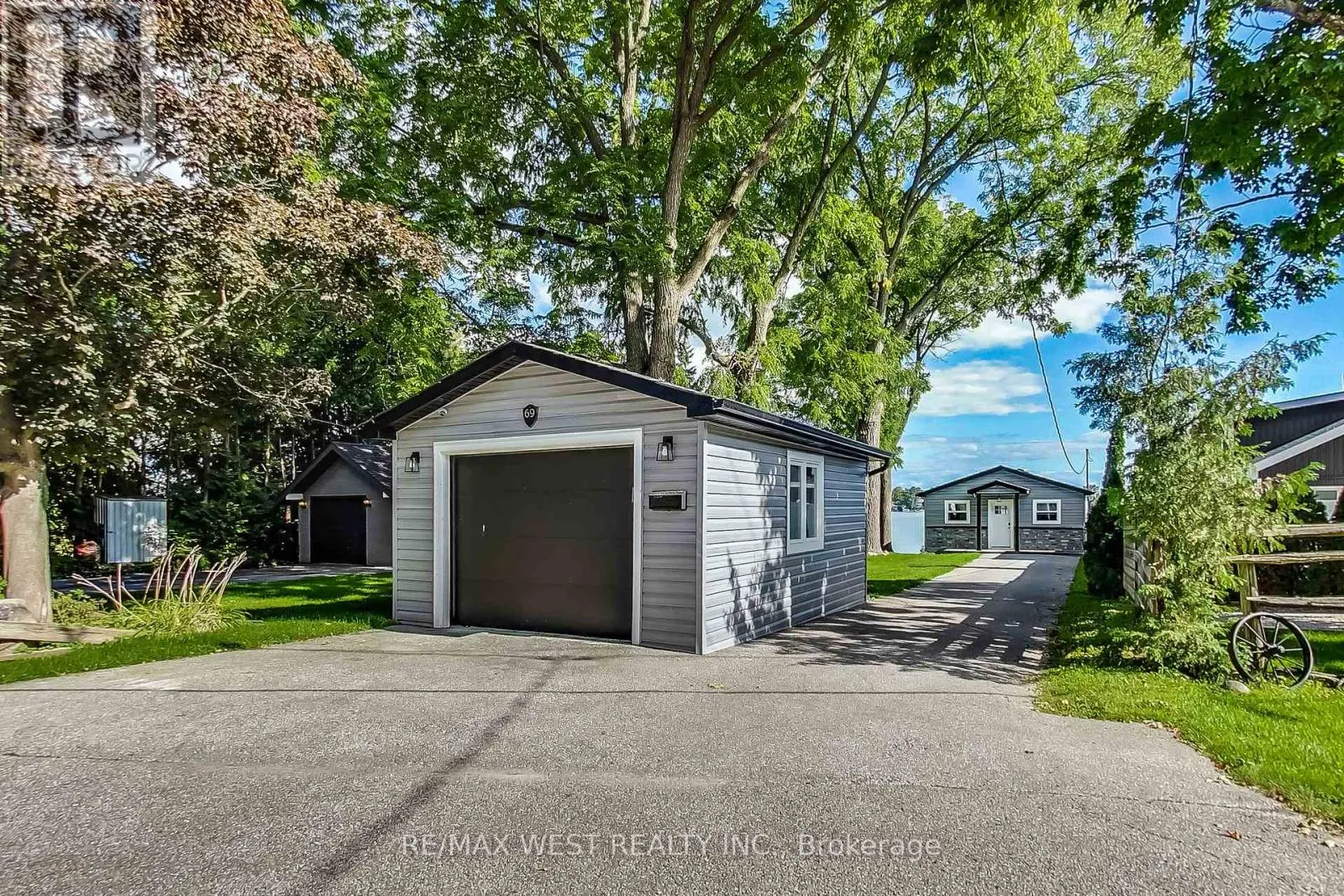 69 OLIVE CRESCENT