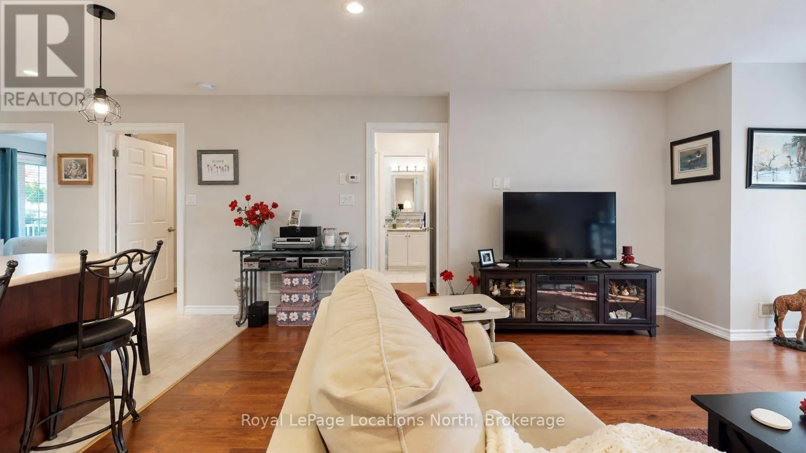 19 MEADOW LANE