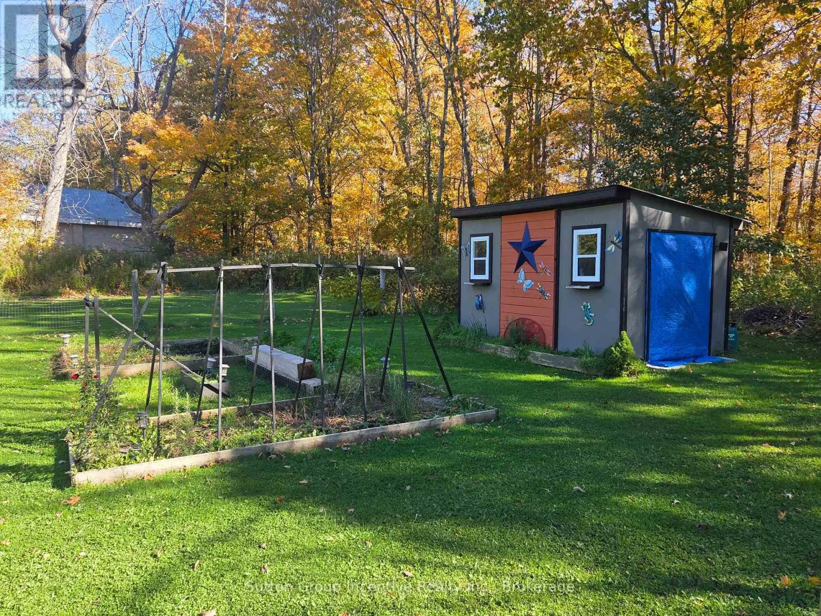 1211 UPPER BIG CHUTE ROAD