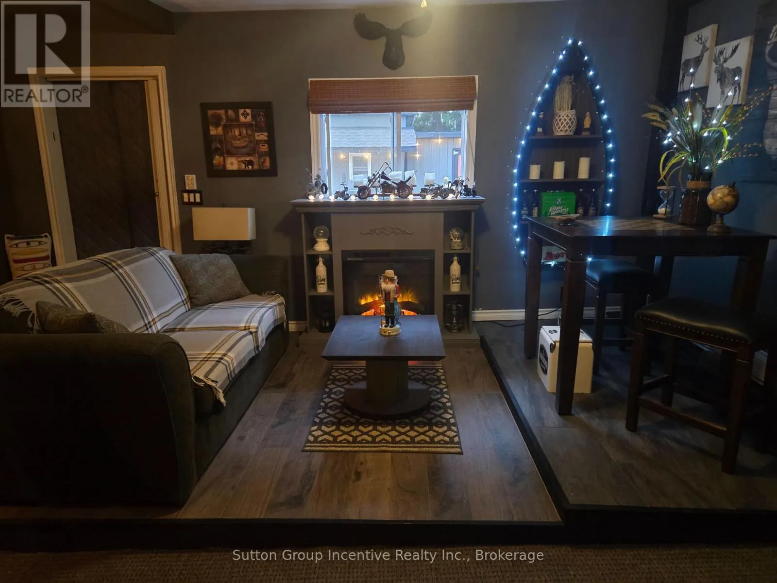 1211 UPPER BIG CHUTE ROAD