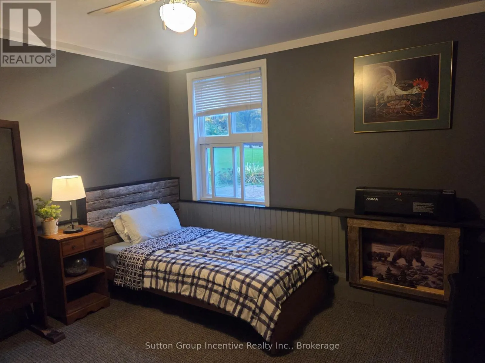 1211 UPPER BIG CHUTE ROAD
