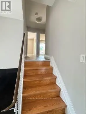 21 ASHDALE COURT