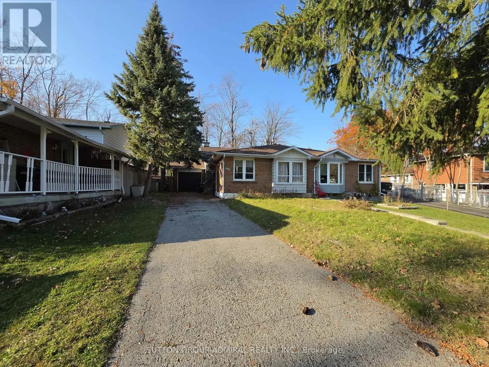 21 ASHDALE COURT