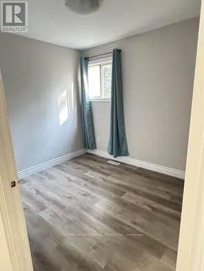 21 ASHDALE COURT