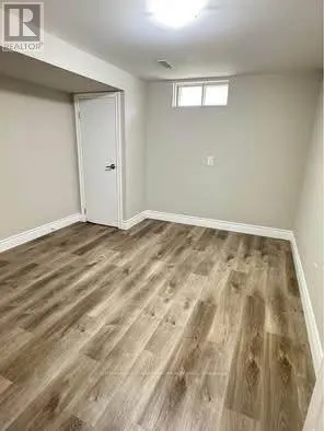21 ASHDALE COURT