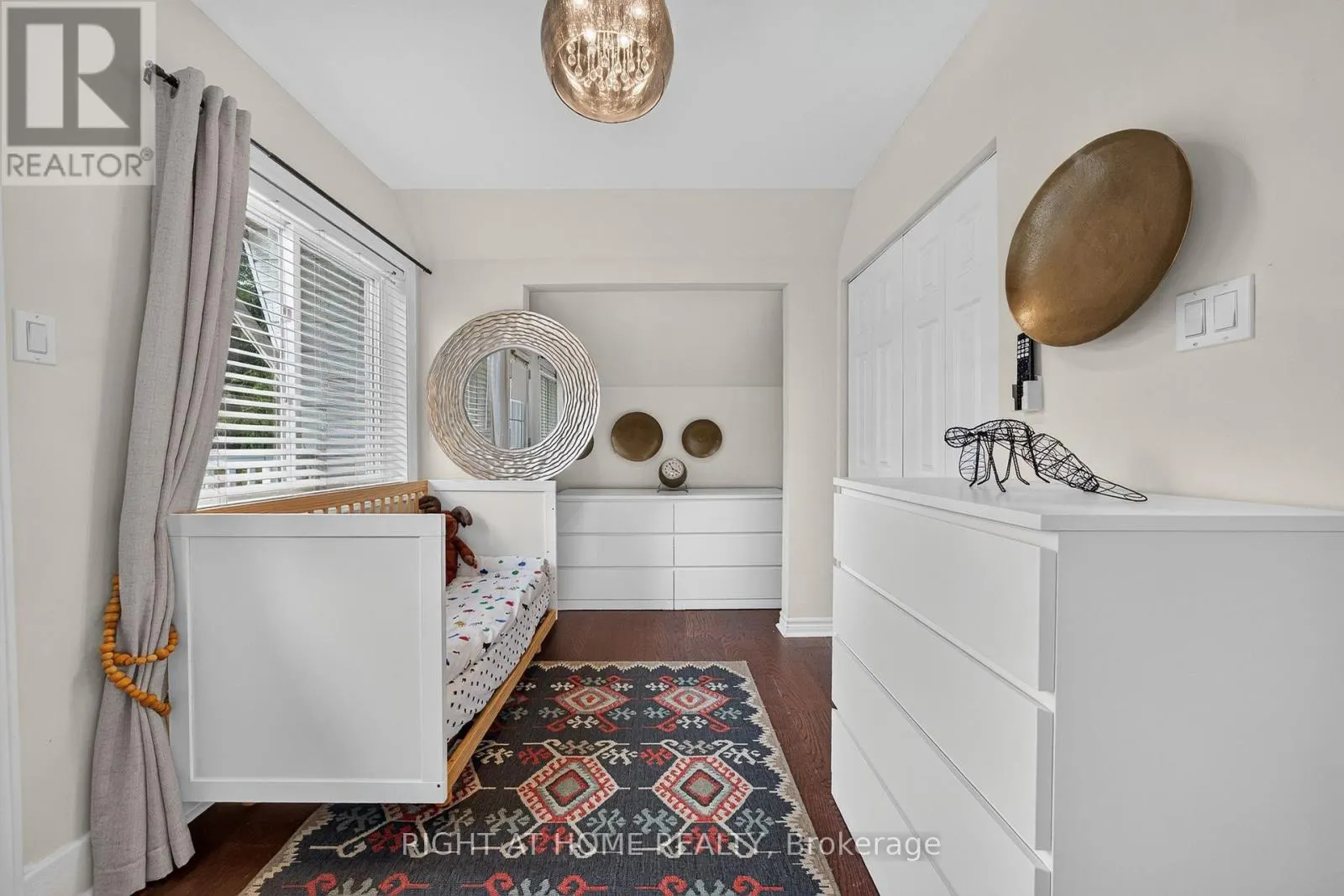 3583 RIVERDALE DRIVE
