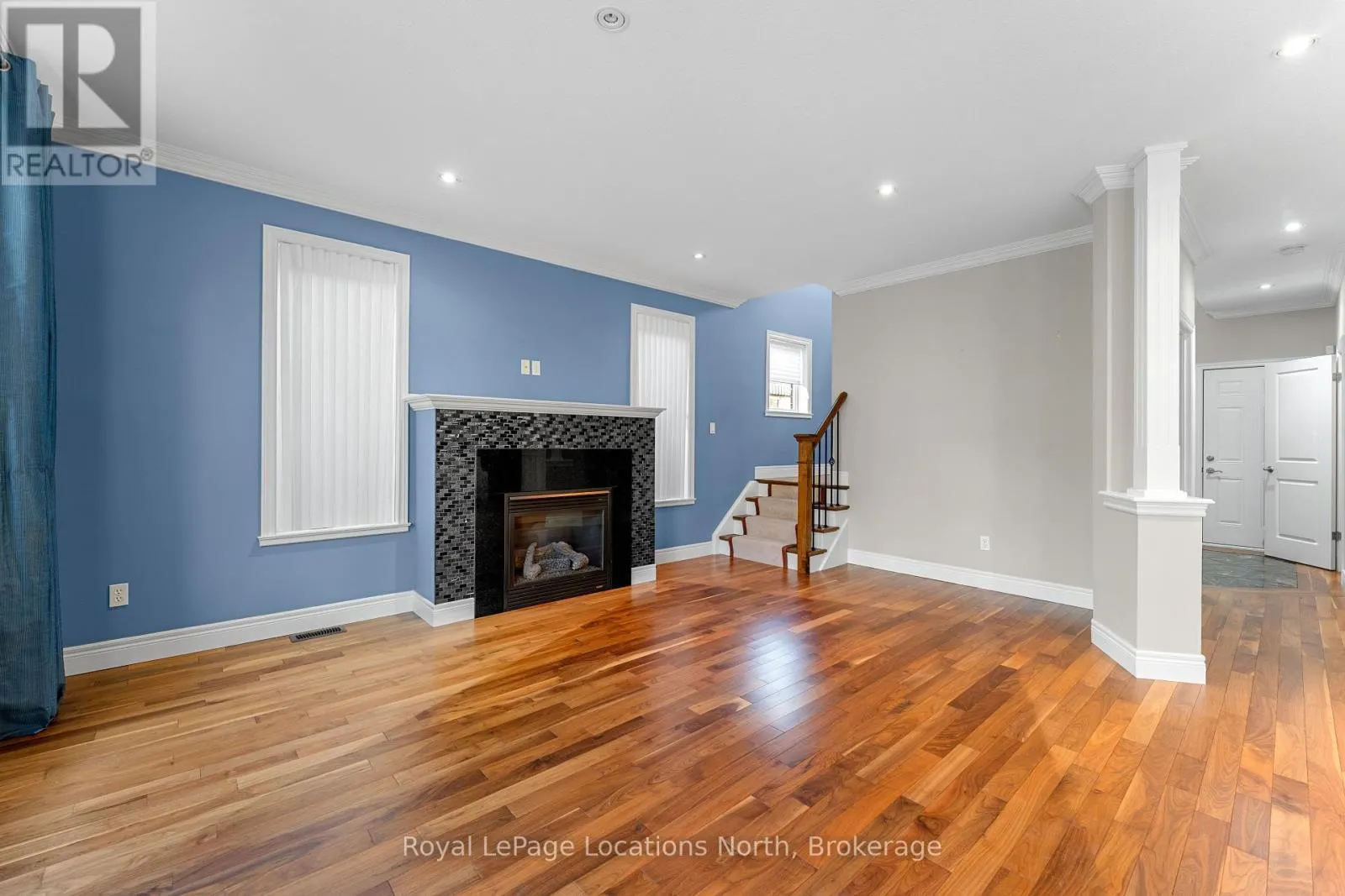 6 WILLIAMS STREET