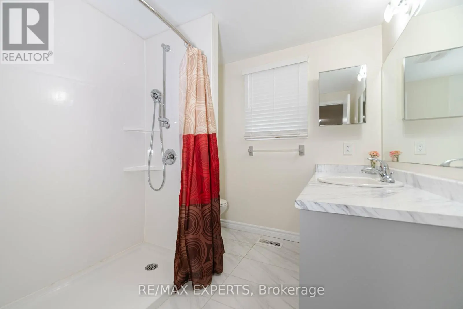 42 QUANCE STREET