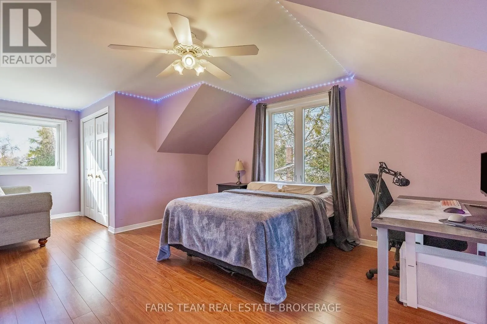 5 ELVYN CRESCENT