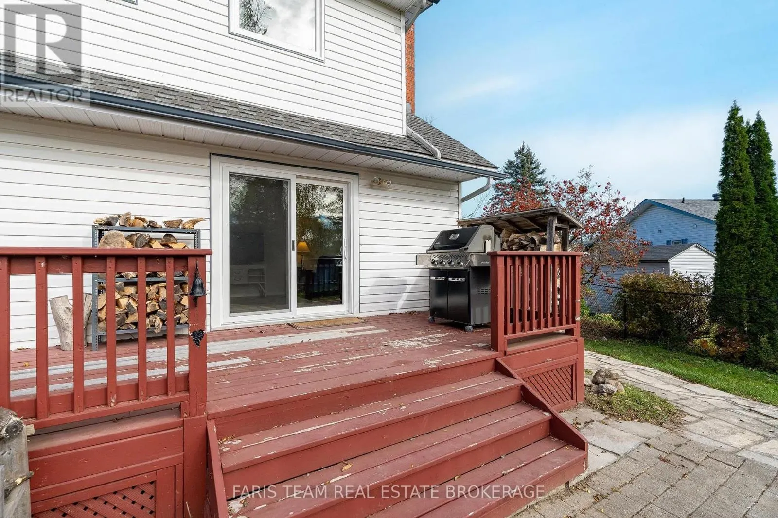 5 ELVYN CRESCENT