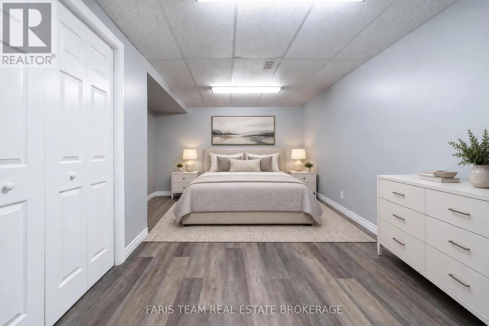 5 ELVYN CRESCENT