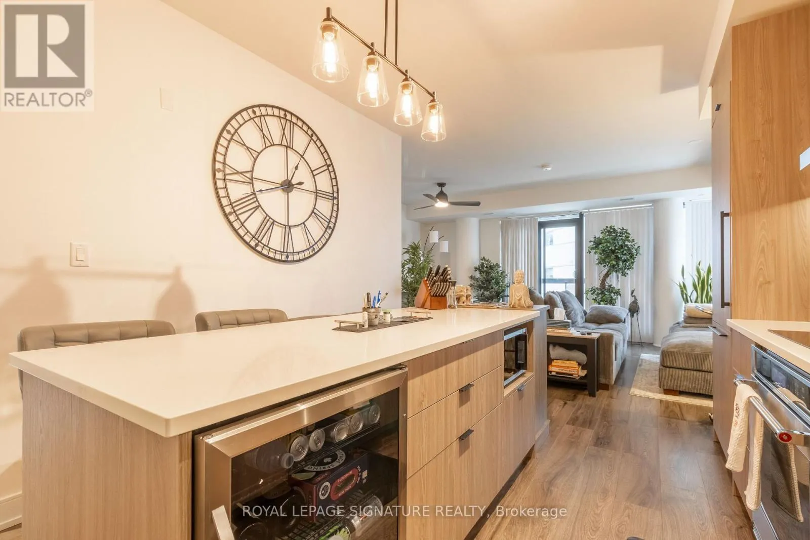 514 - 185 DUNLOP STREET E
