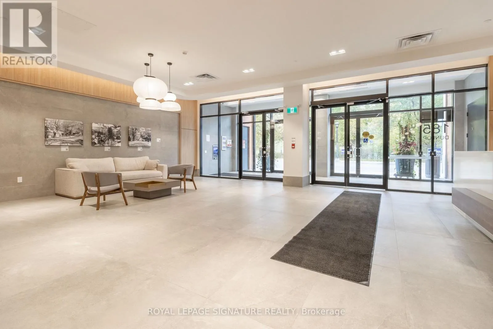 514 - 185 DUNLOP STREET E