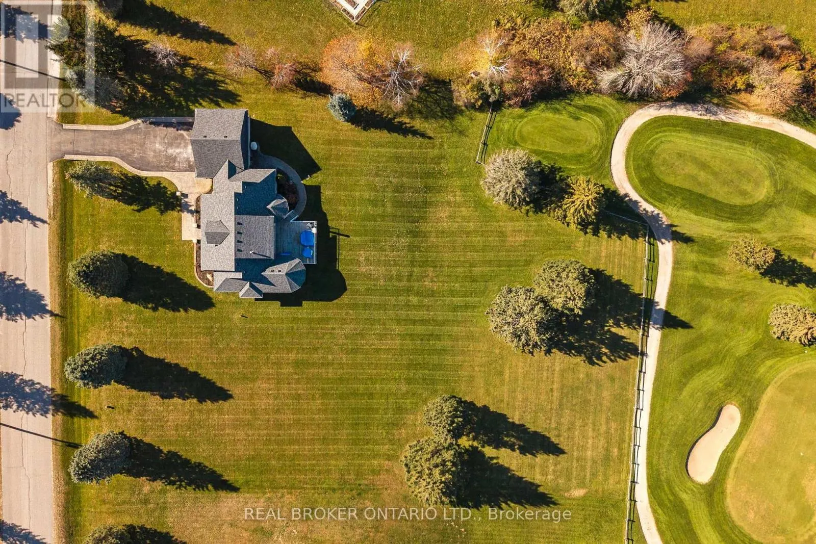 1046 HURLWOOD LANE