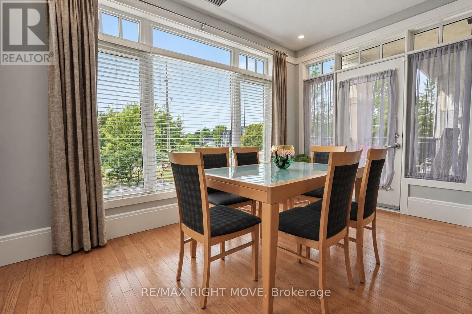 105 - 140 CEDAR ISLAND ROAD