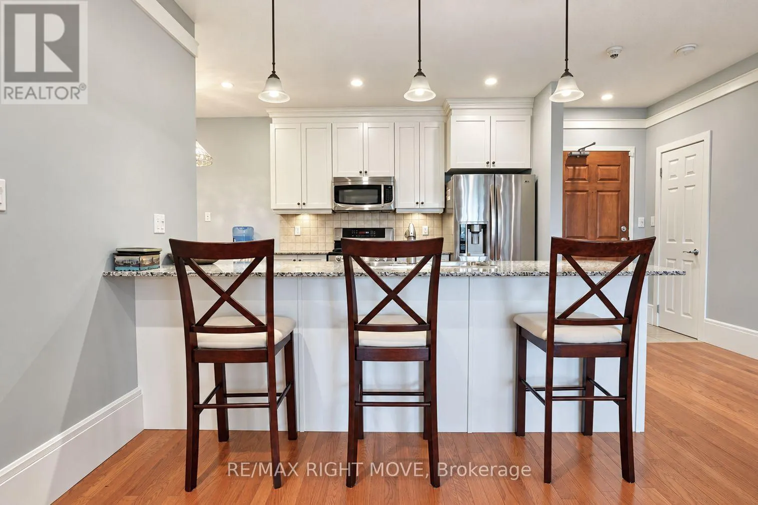 105 - 140 CEDAR ISLAND ROAD