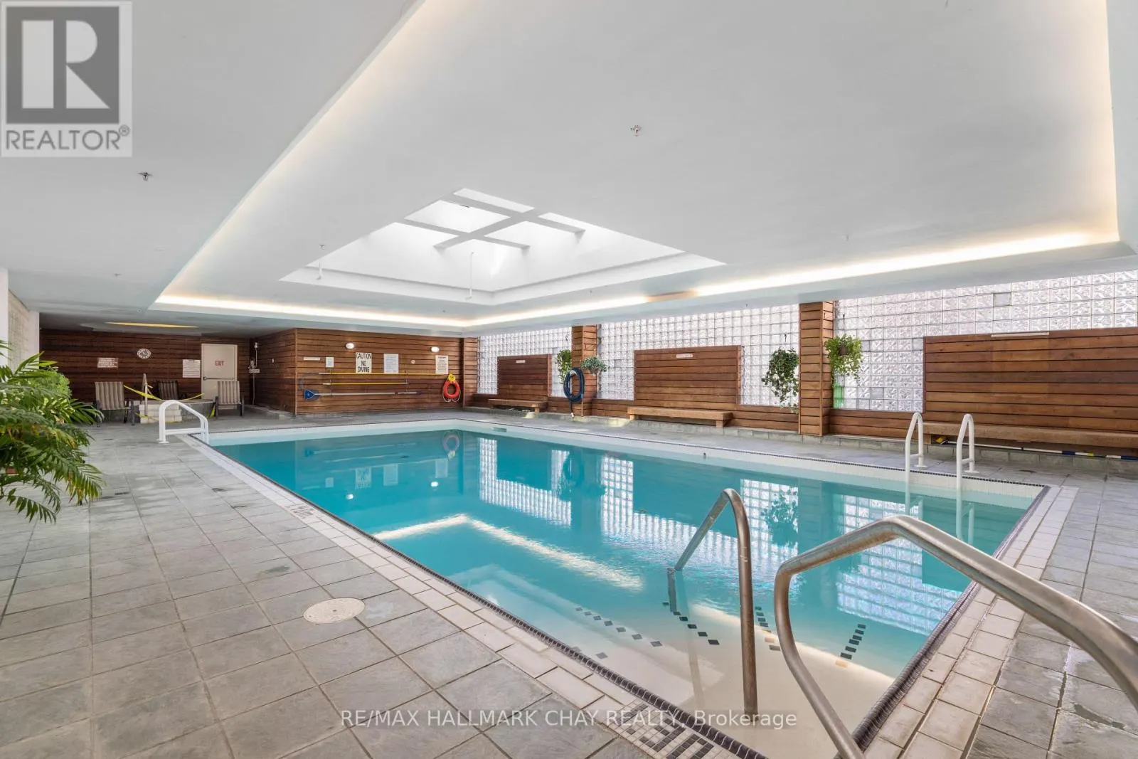 1509 - 140 DUNLOP STREET E