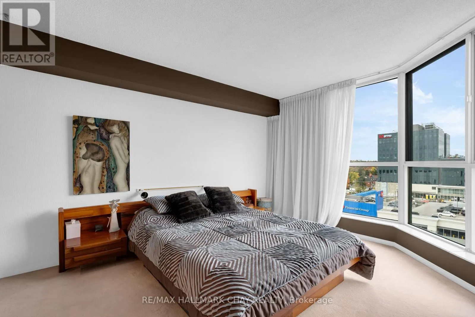 1509 - 140 DUNLOP STREET E