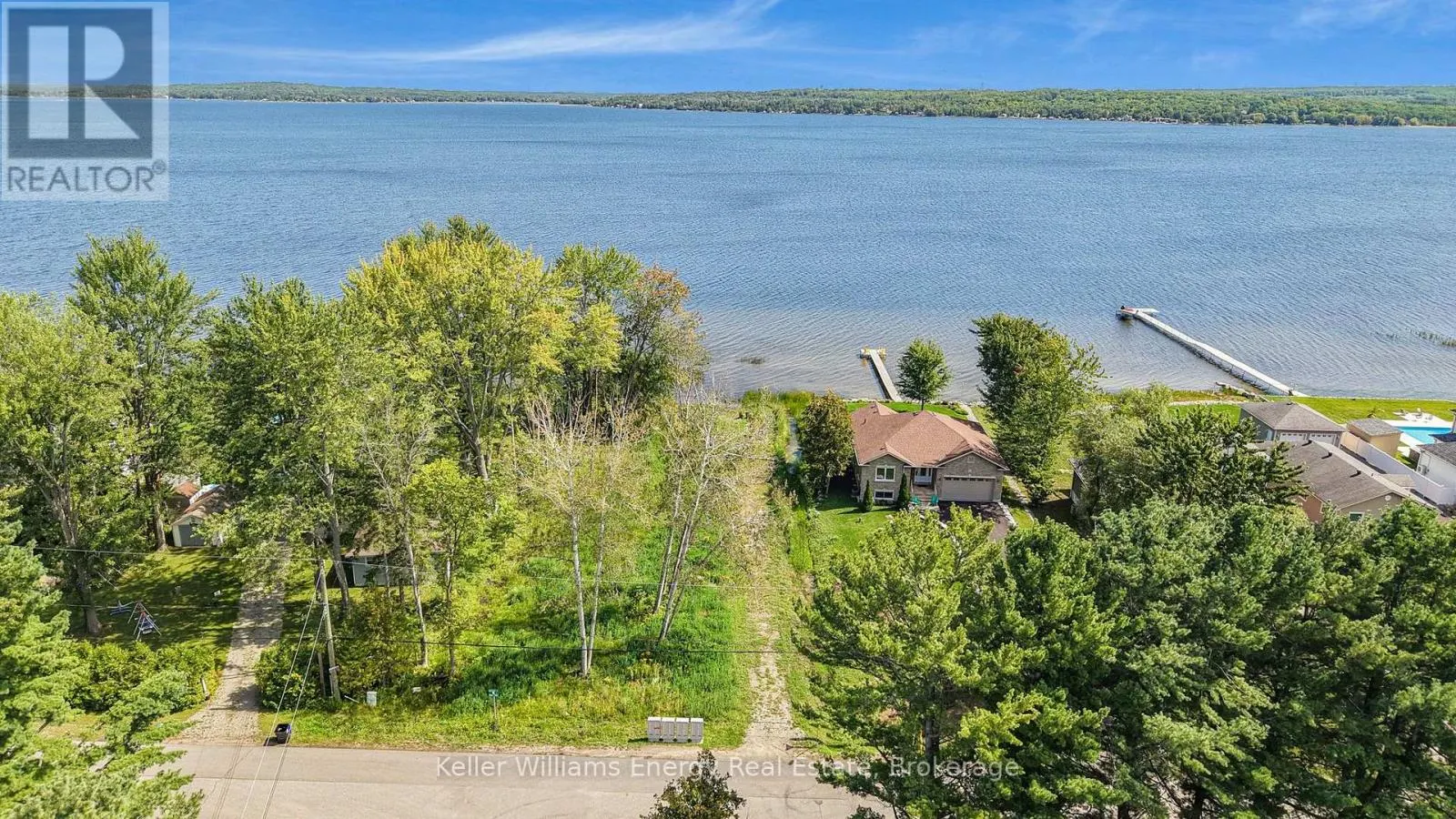 60 BAYSIDE AVENUE