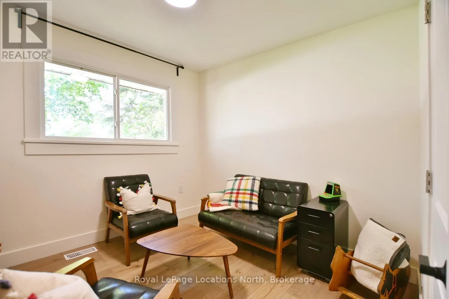 56 BATTEAUX ROAD