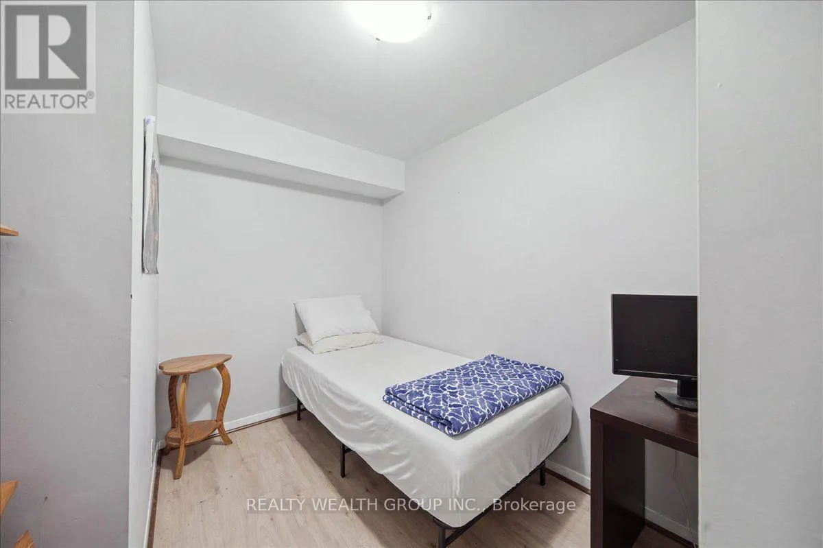 11 BRISTOW COURT