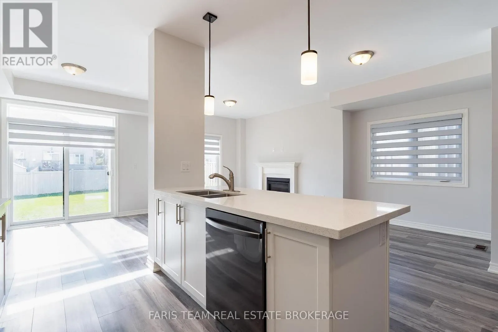 11 CHURCHLEA MEWS