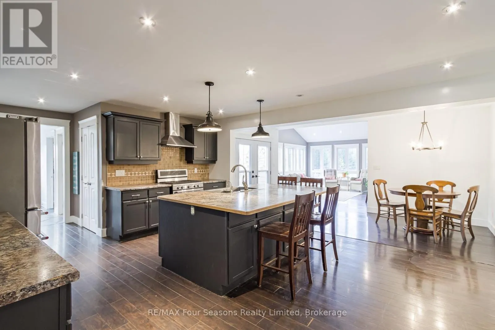 4044 COUNTY RD 124 ROAD