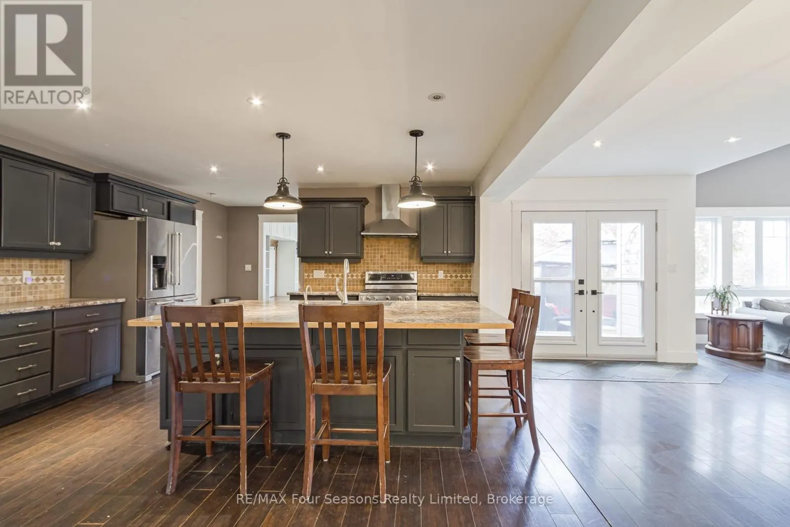 4044 COUNTY RD 124 ROAD